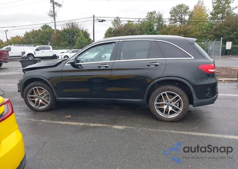 2019 Mercedes-Benz Glc 300 4Matic z USA, uszkodzony, nr VIN WDC0G4KB0KV127655